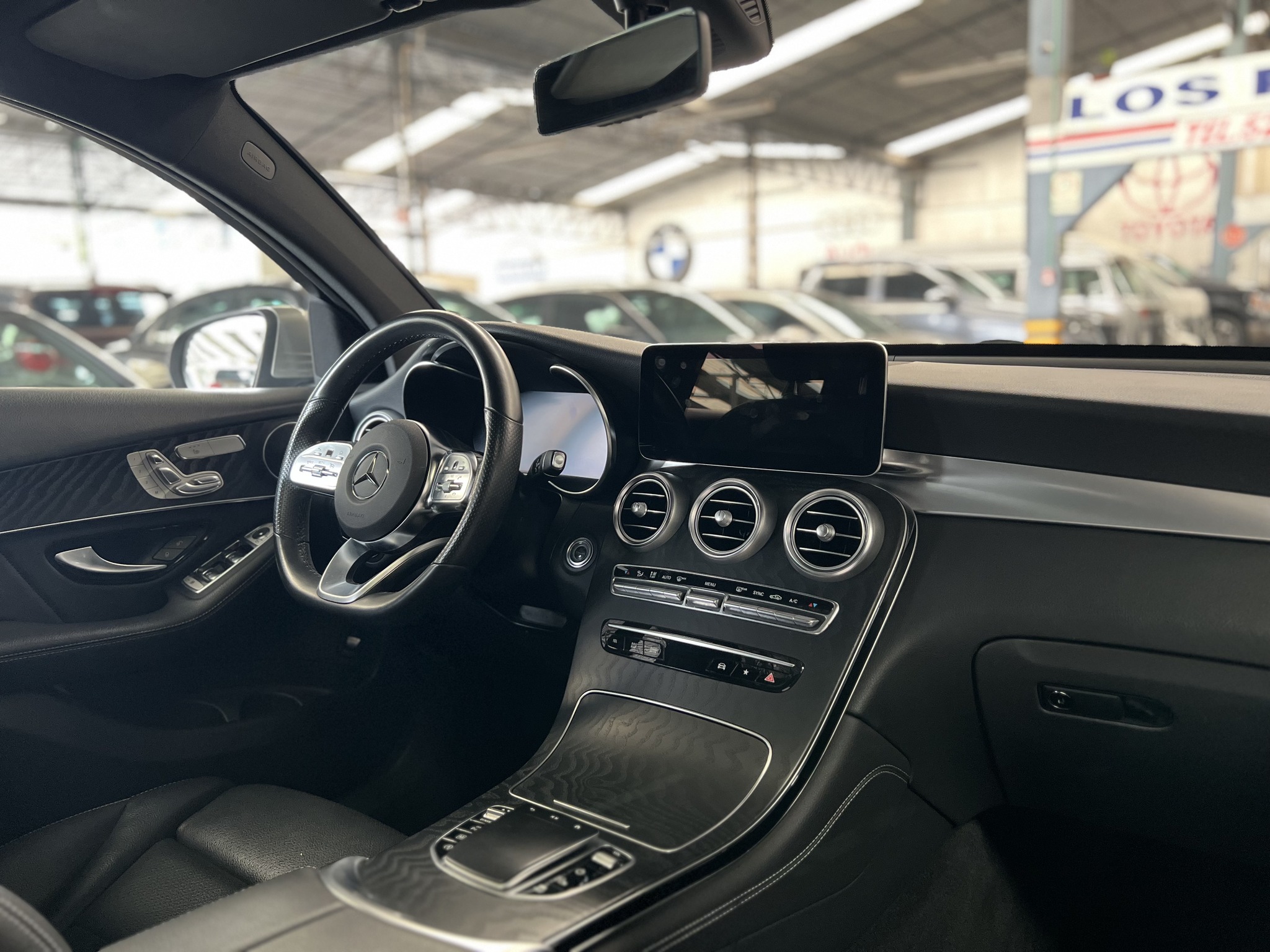 Mercedes-Benz GLC-300 Coupé 2021
